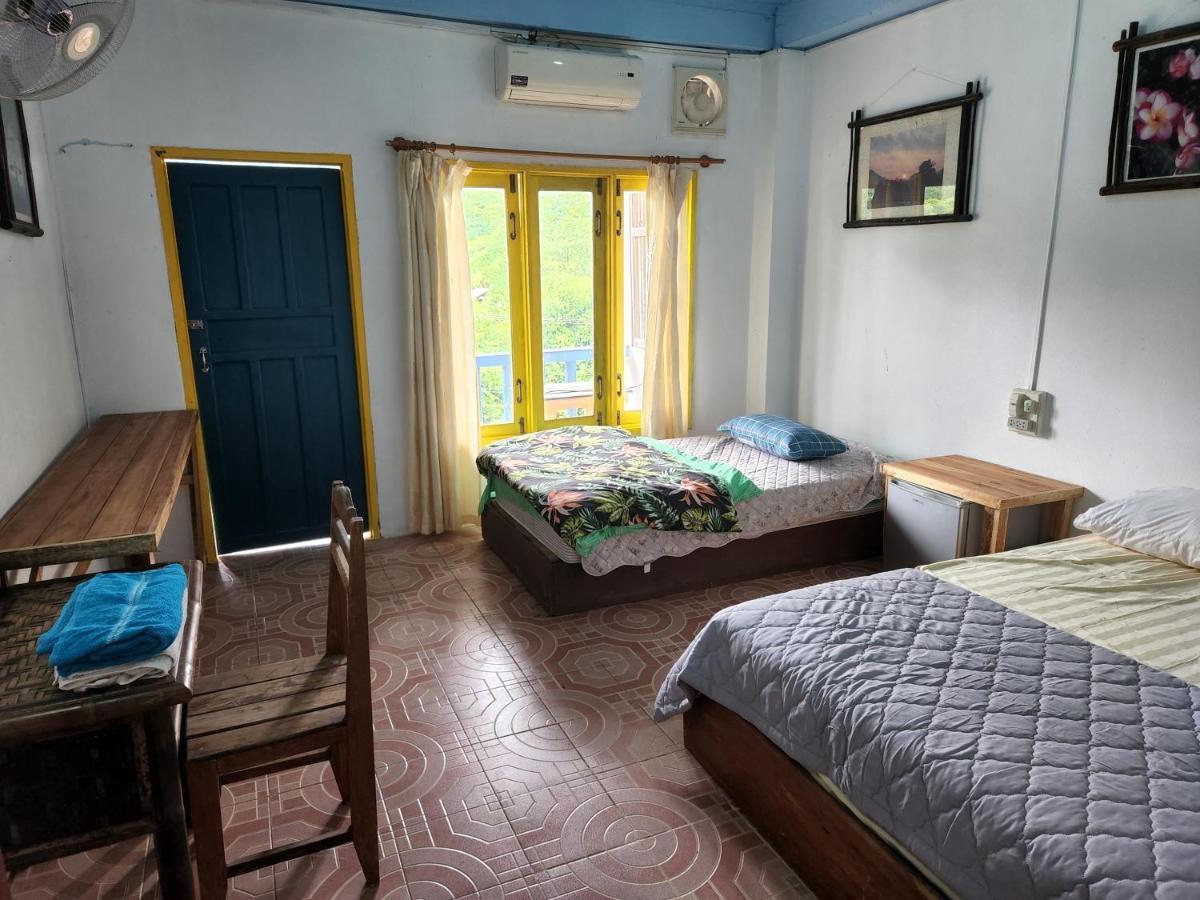 Blue Guesthouse ヴァンヴィエン エクステリア 写真