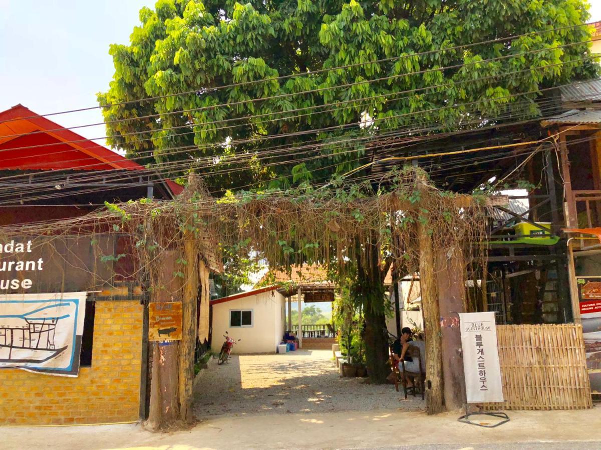 Blue Guesthouse ヴァンヴィエン エクステリア 写真