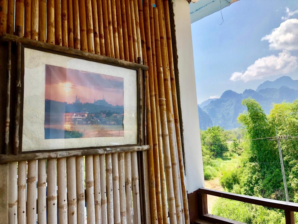 Blue Guesthouse ヴァンヴィエン エクステリア 写真